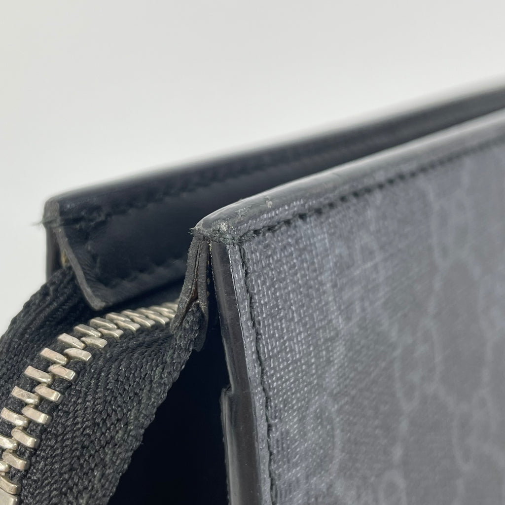 Gucci Clutch