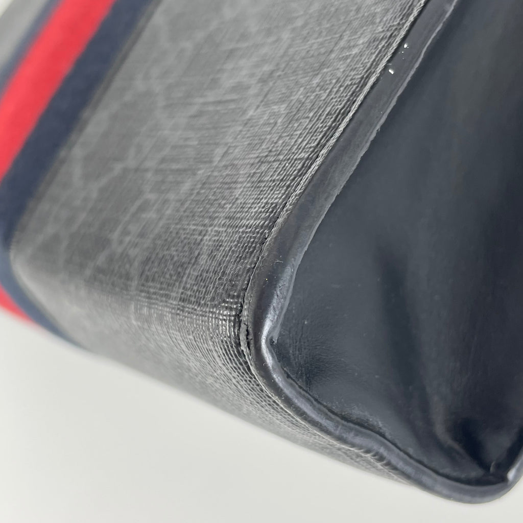 Gucci Clutch