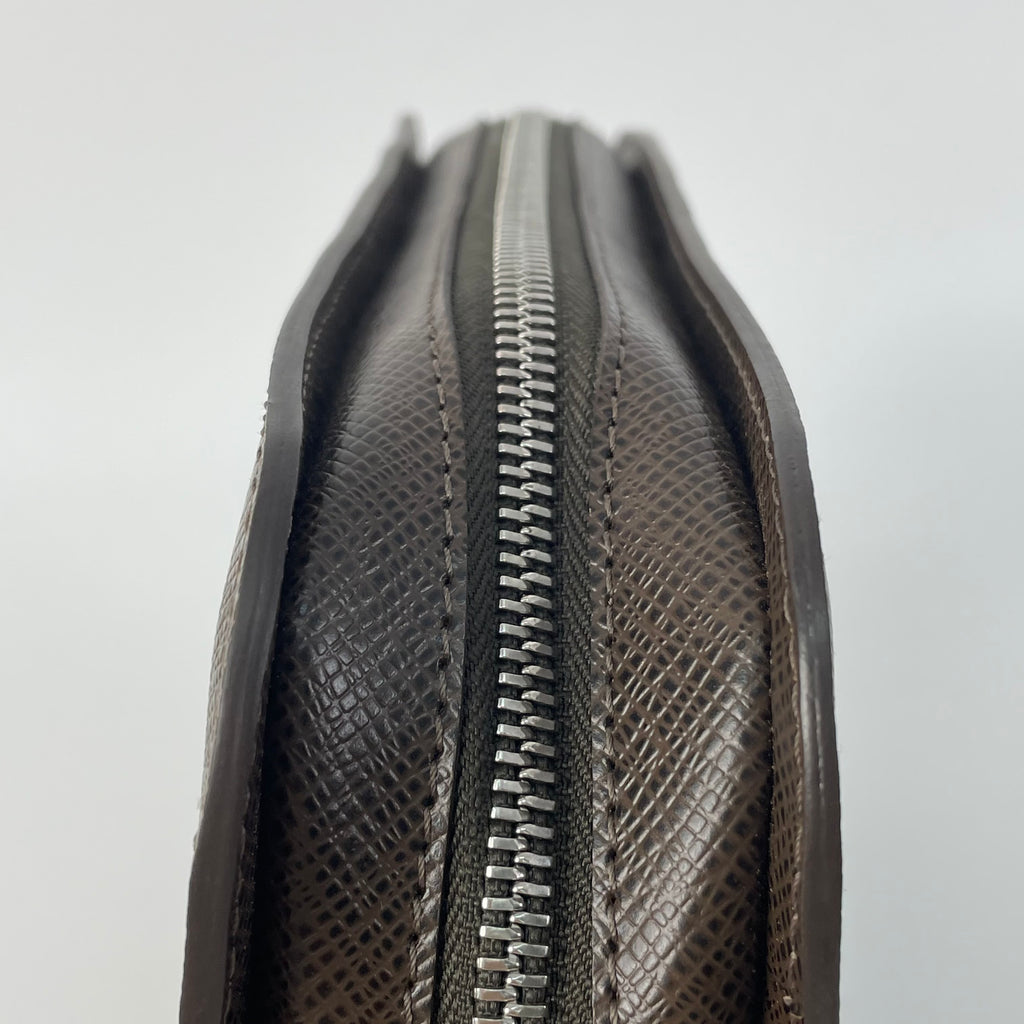 Louis Vuitton Clutch