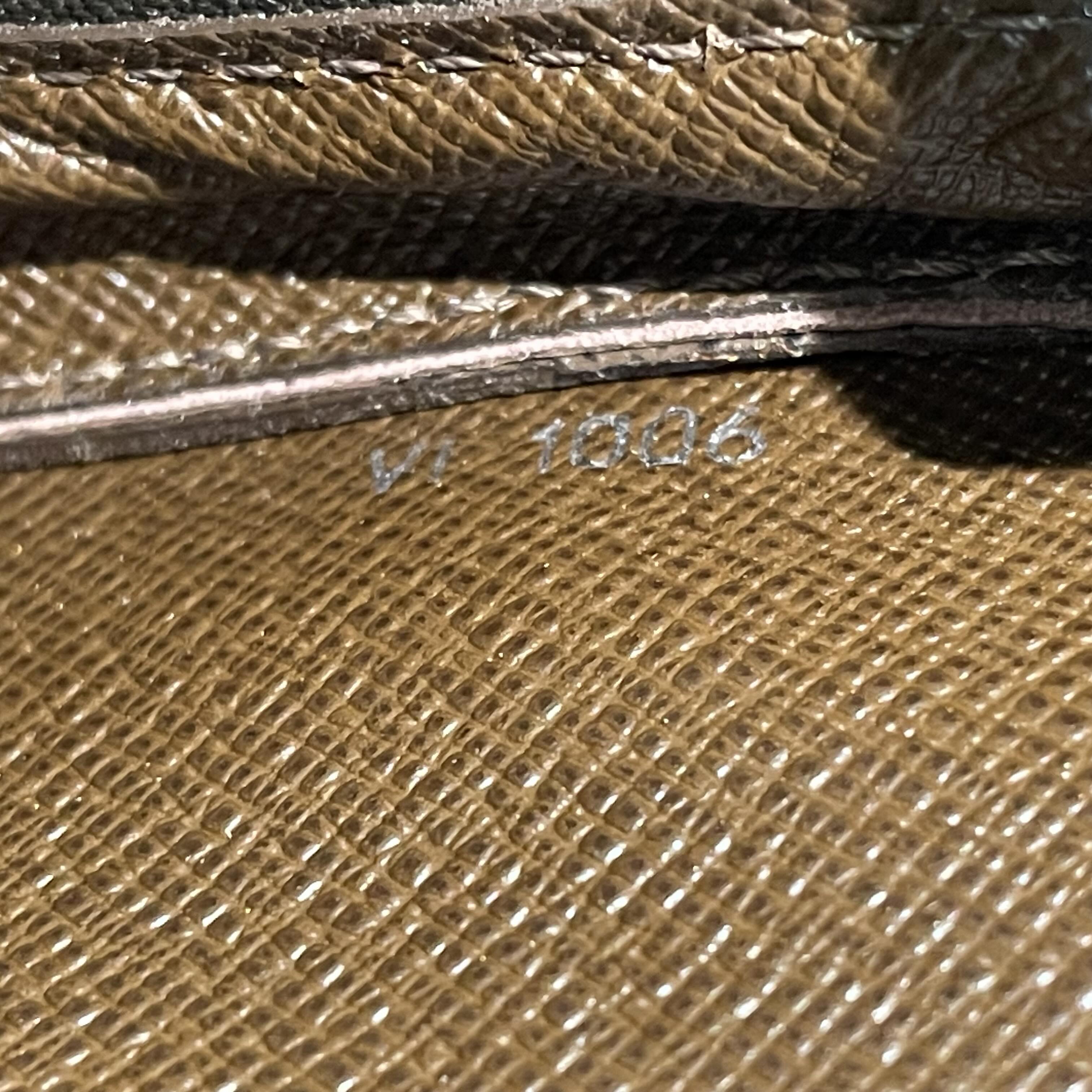Louis Vuitton Clutch