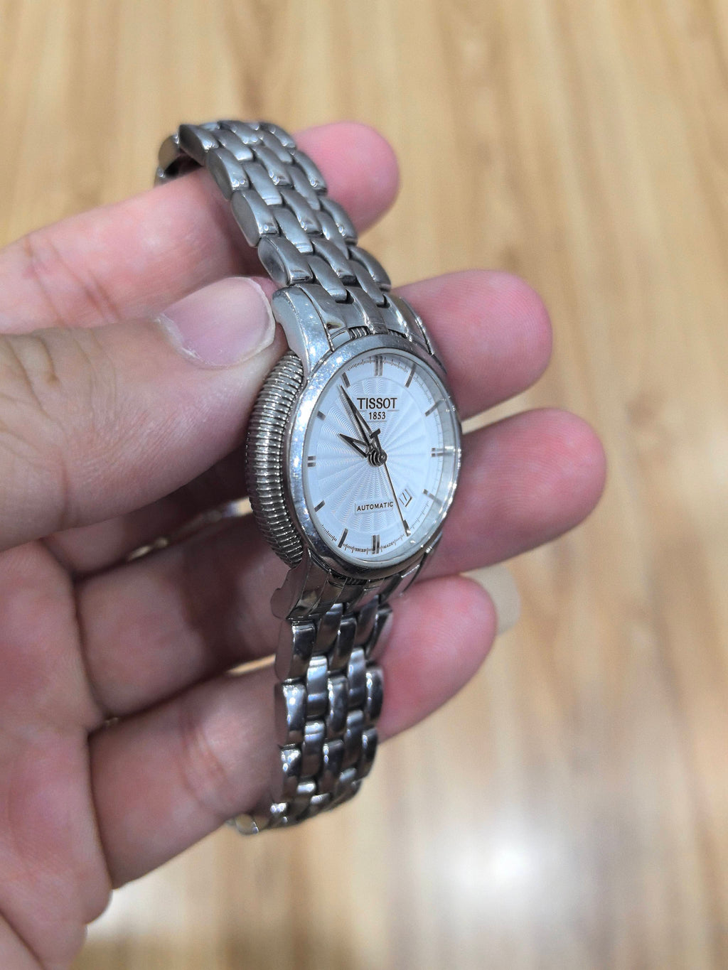 Tissot Classic Automatic (self-winding) watch 28 millimeters T97.1.183.31