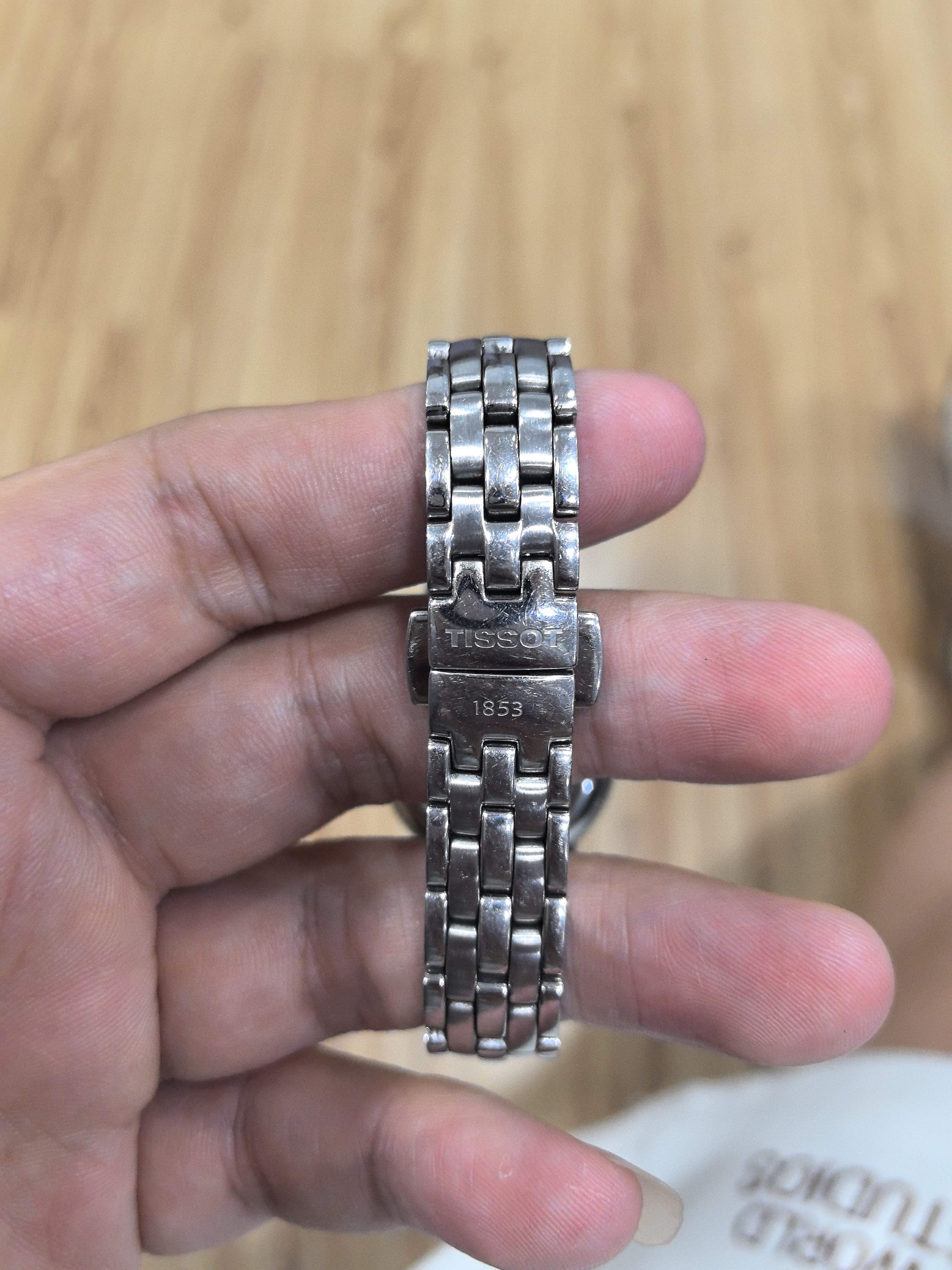 Tissot Classic Automatic (self-winding) watch 28 millimeters T97.1.183.31