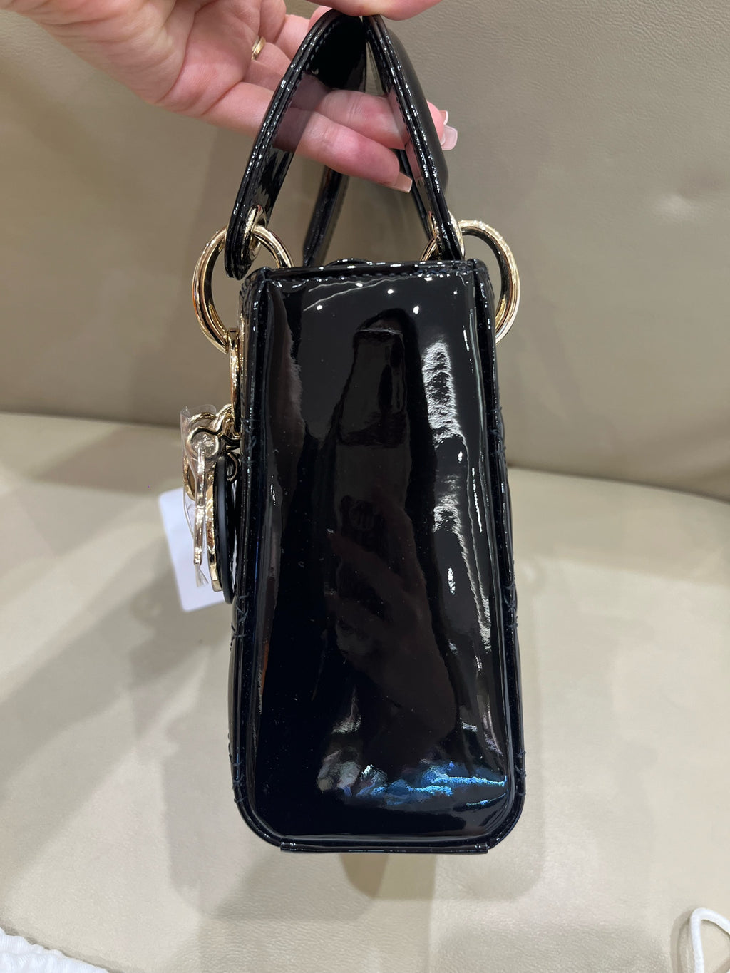 Dior 17 x 15 x 7 centimeters M0505OVRBM900