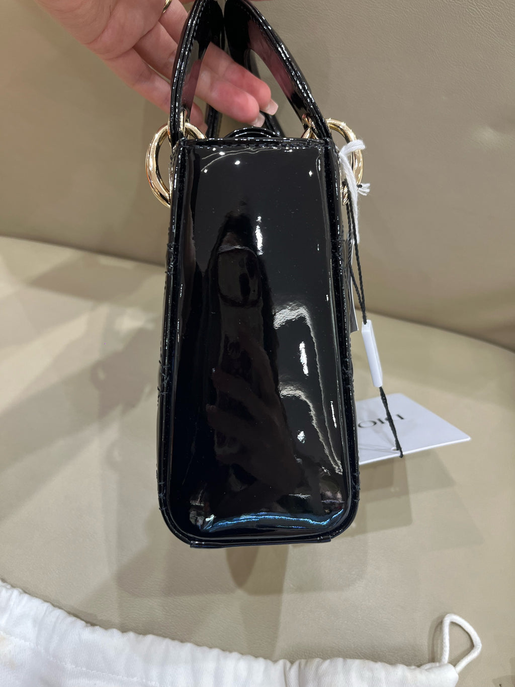 Dior 17 x 15 x 7 centimeters M0505OVRBM900