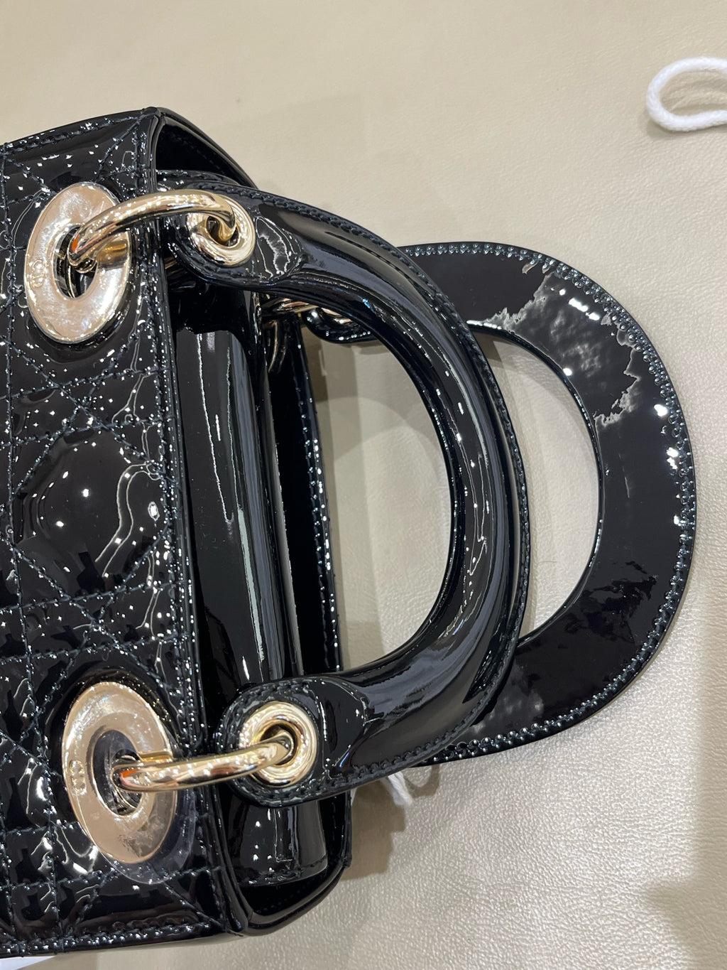 Dior 17 x 15 x 7 centimeters M0505OVRBM900