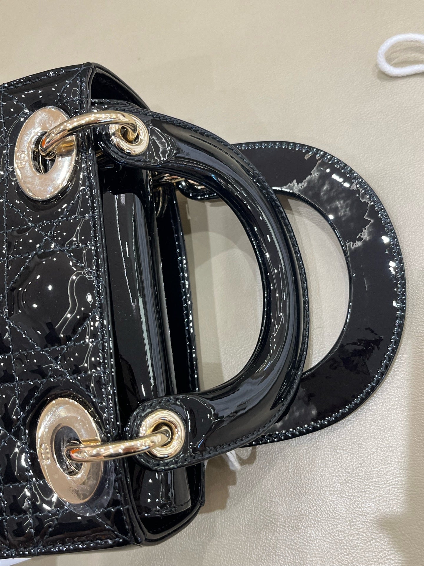 Dior 17 x 15 x 7 centimeters M0505OVRBM900