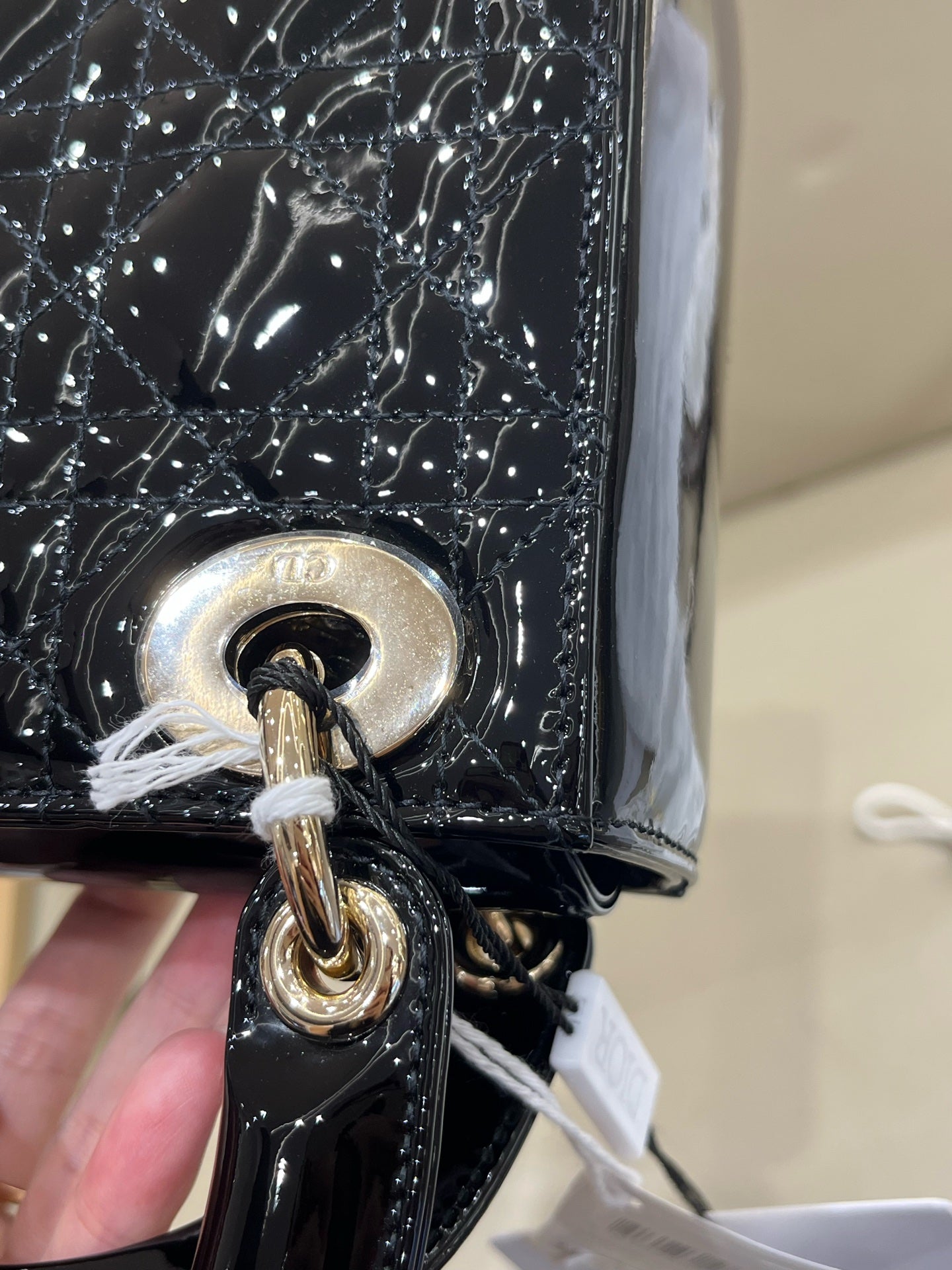 Dior 17 x 15 x 7 centimeters M0505OVRBM900