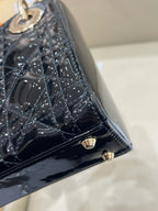 Dior 17 x 15 x 7 centimeters M0505OVRBM900