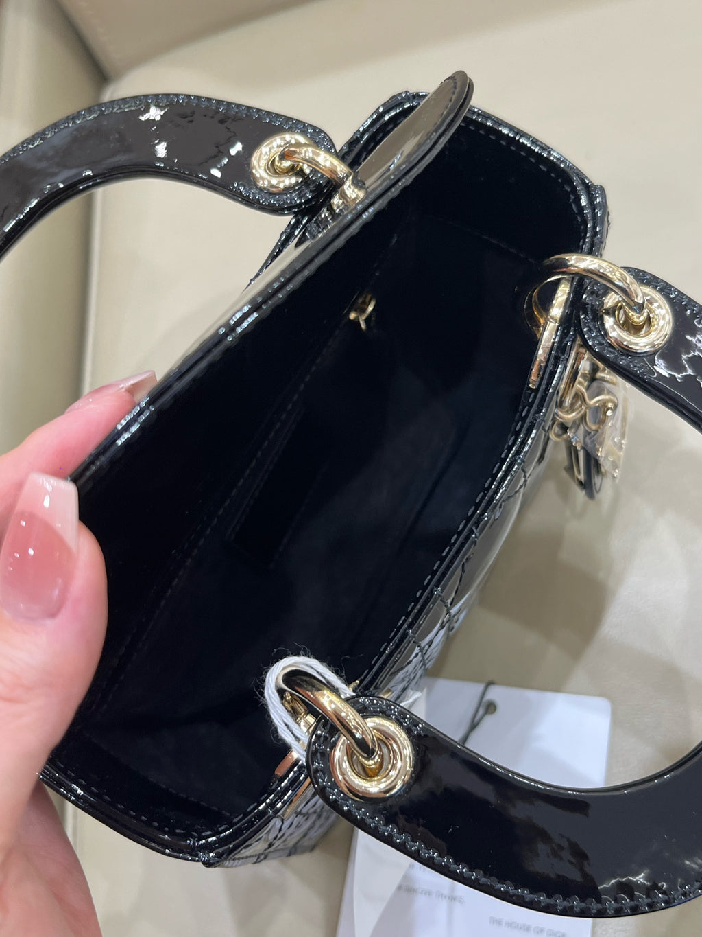 Dior 17 x 15 x 7 centimeters M0505OVRBM900