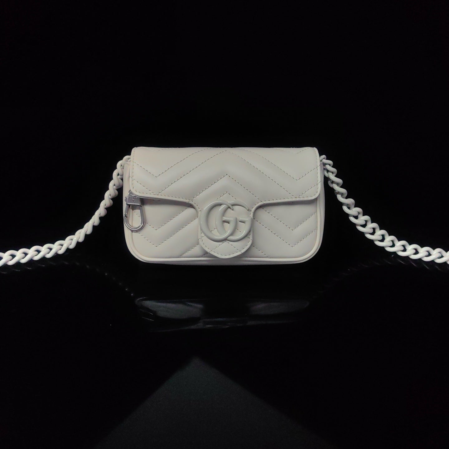Gucci White Shoulder Bag