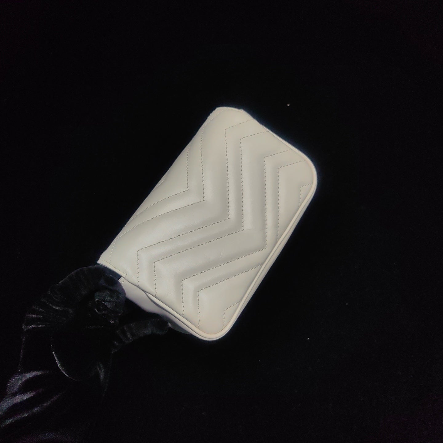Gucci White Shoulder Bag
