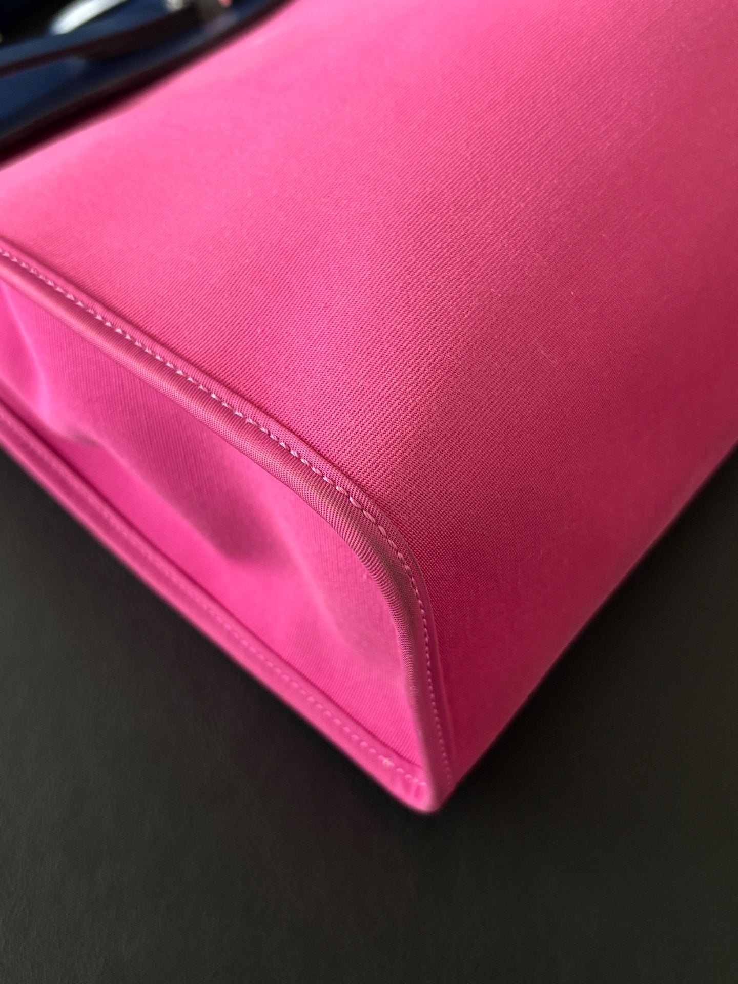 Hermes Canvas