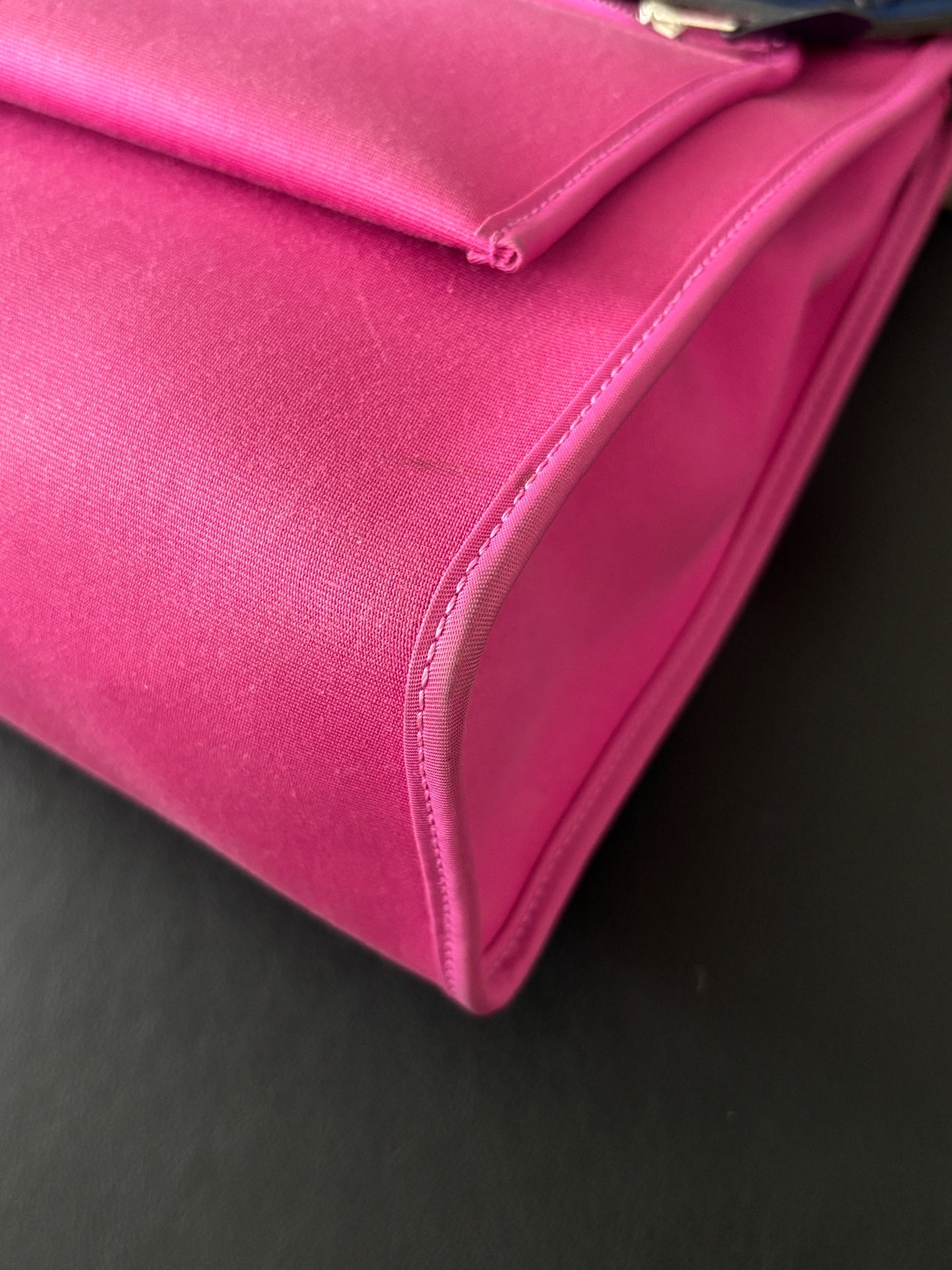 Hermes Canvas