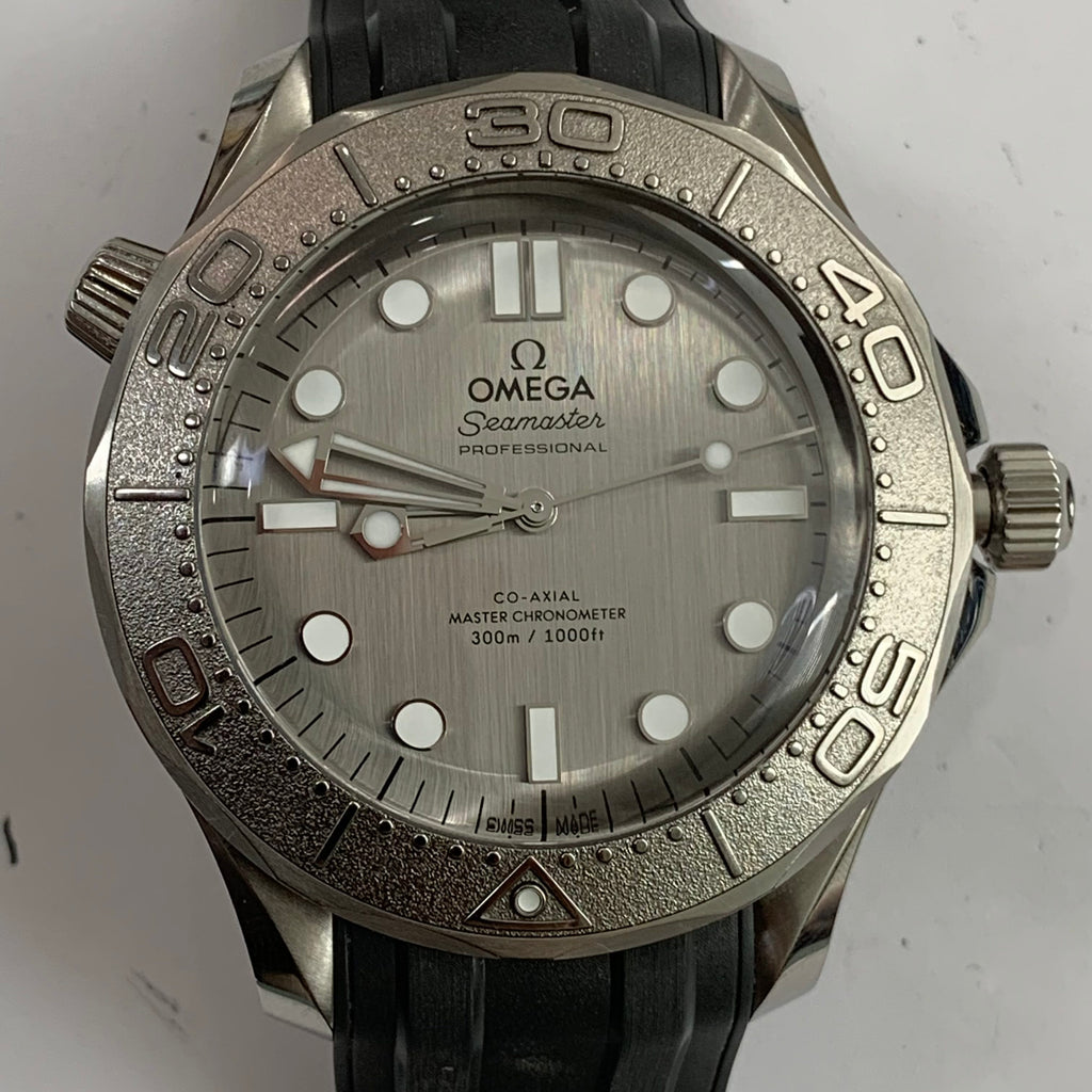 Omega Seahorse Series 42  210.32.42.20.06.002