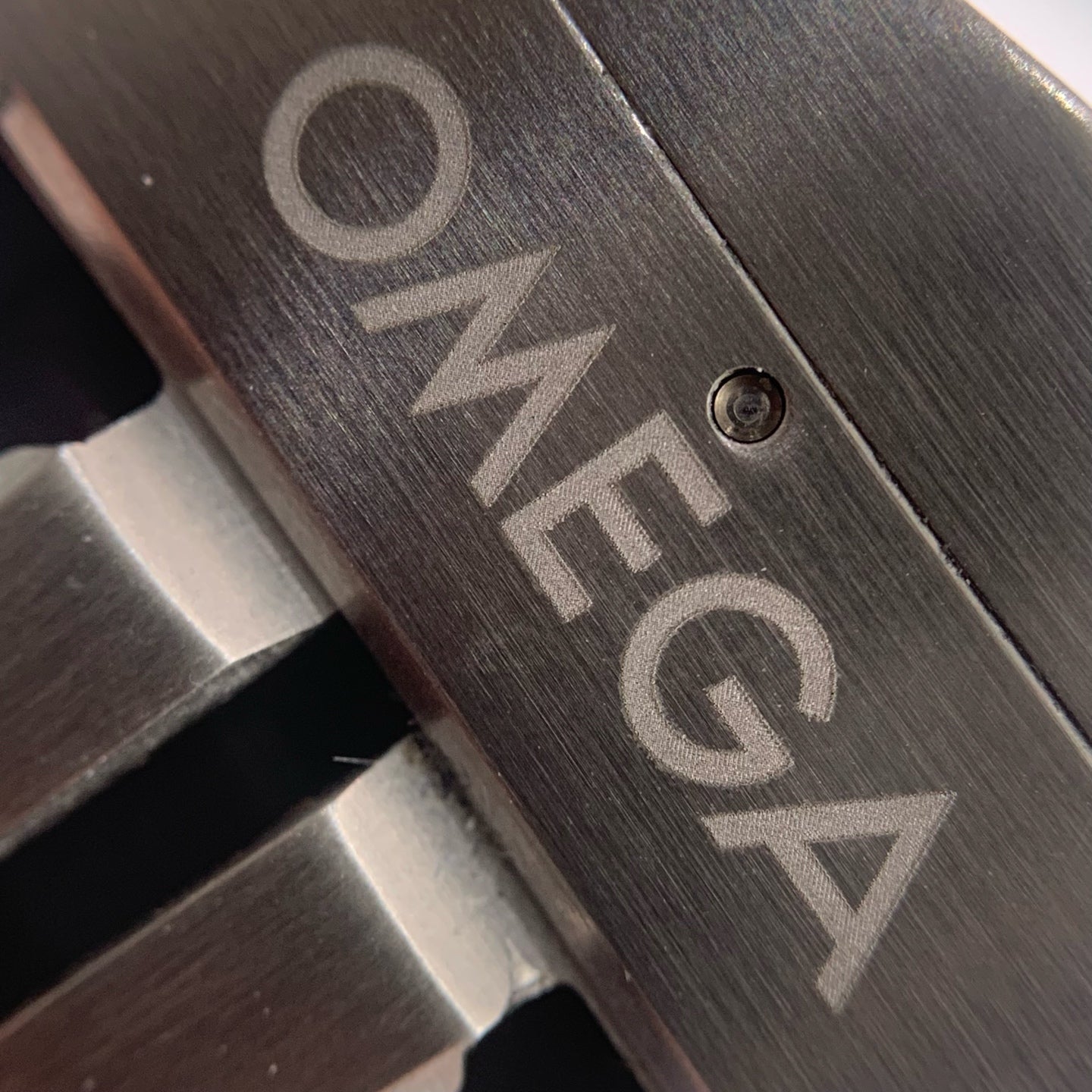Omega Seahorse Series 42  210.32.42.20.06.002