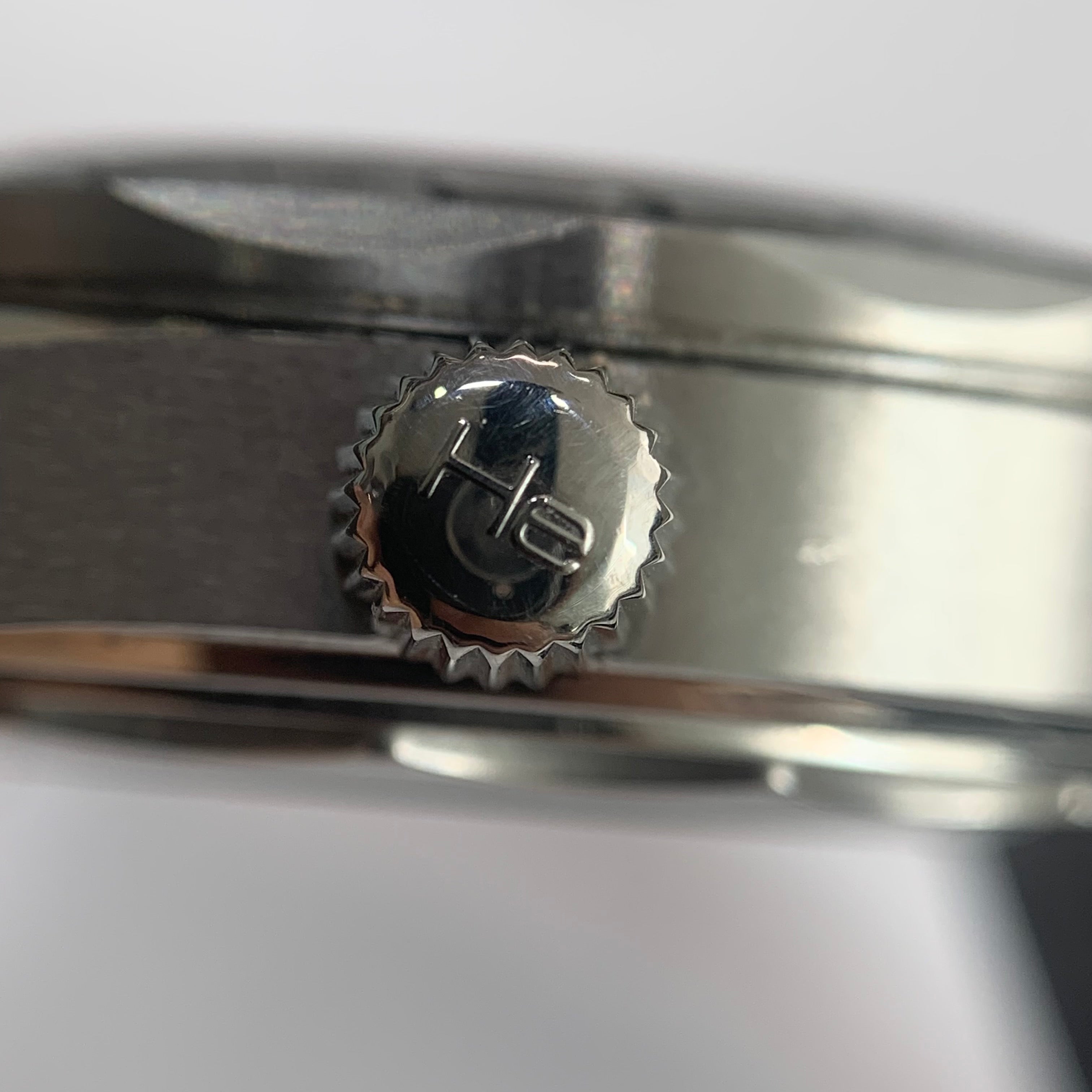 Omega Seahorse Series 42  210.32.42.20.06.002