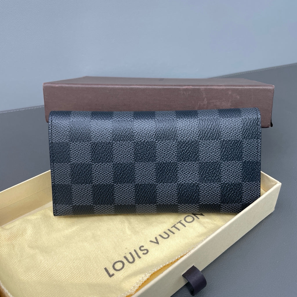Louis Vuitton Black