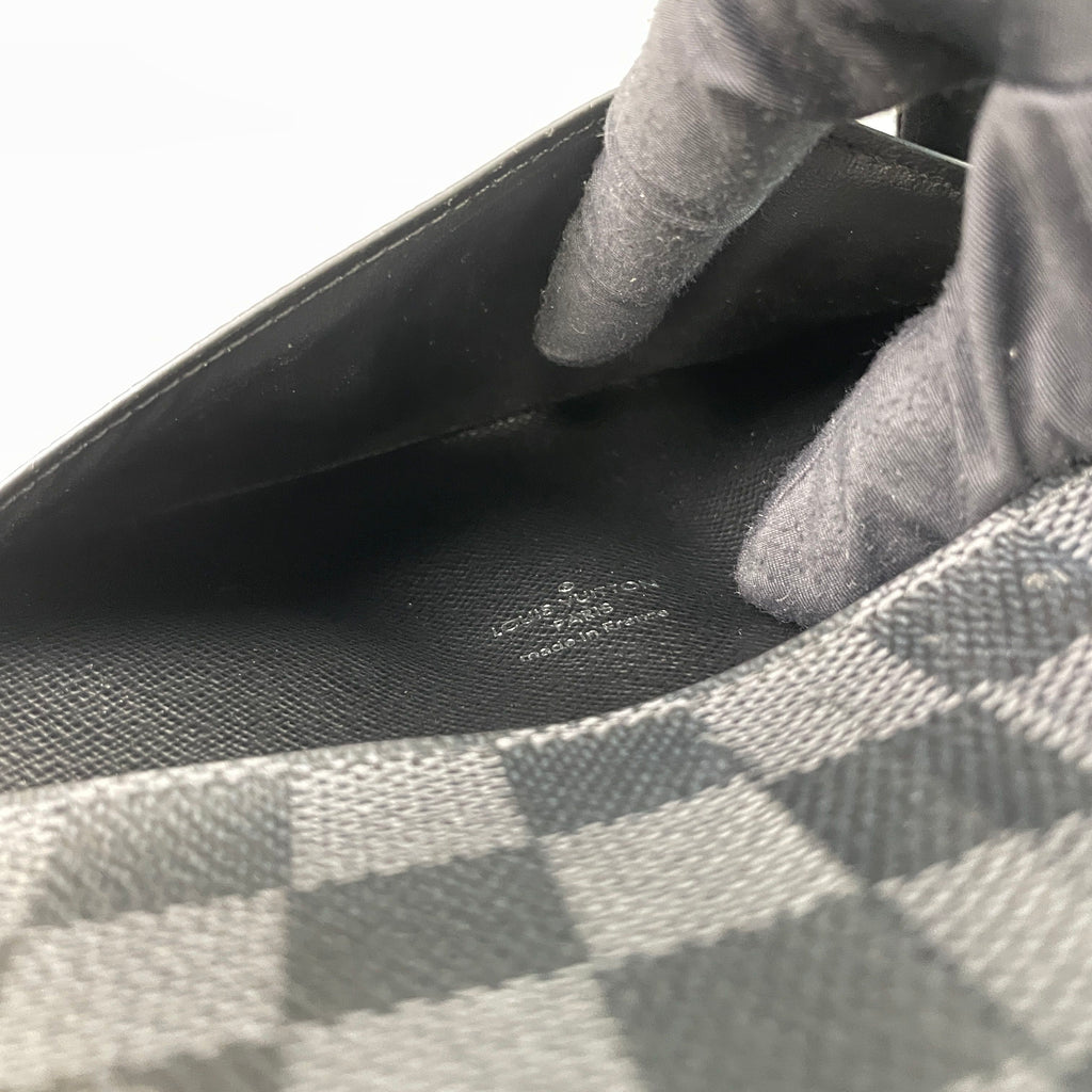Louis Vuitton Black