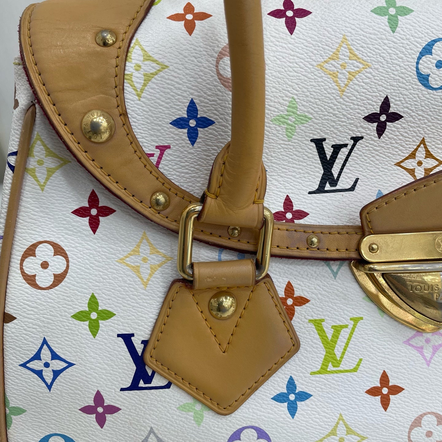 Louis Vuitton White