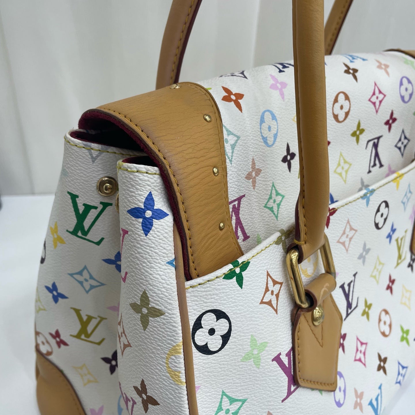 Louis Vuitton White