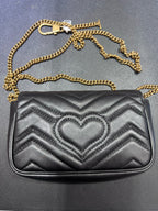 Gucci 476433DSVRT1000