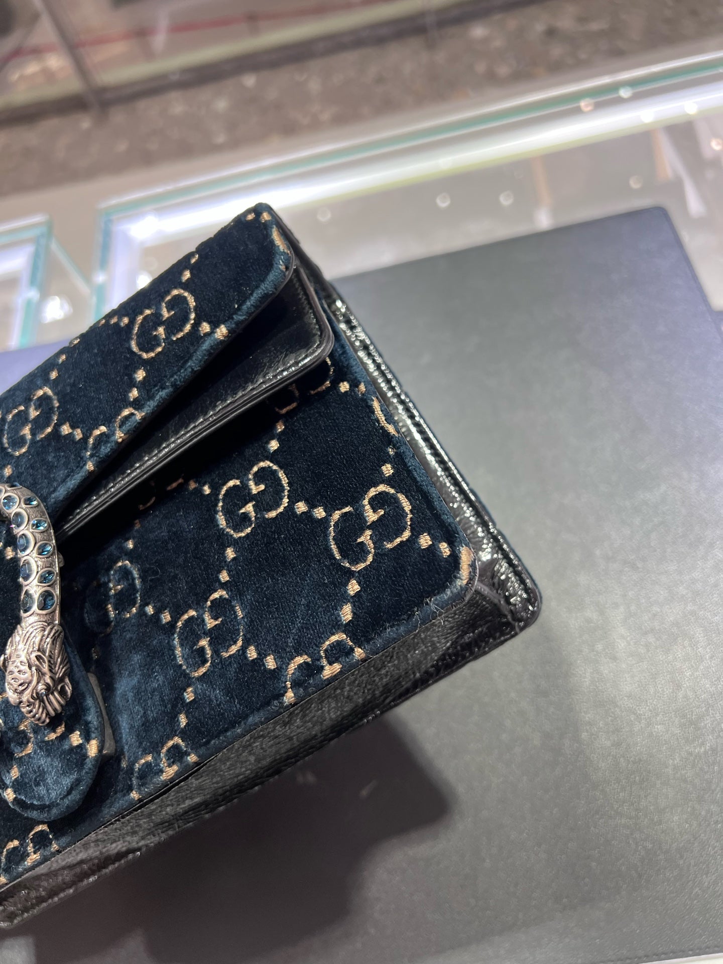 Gucci