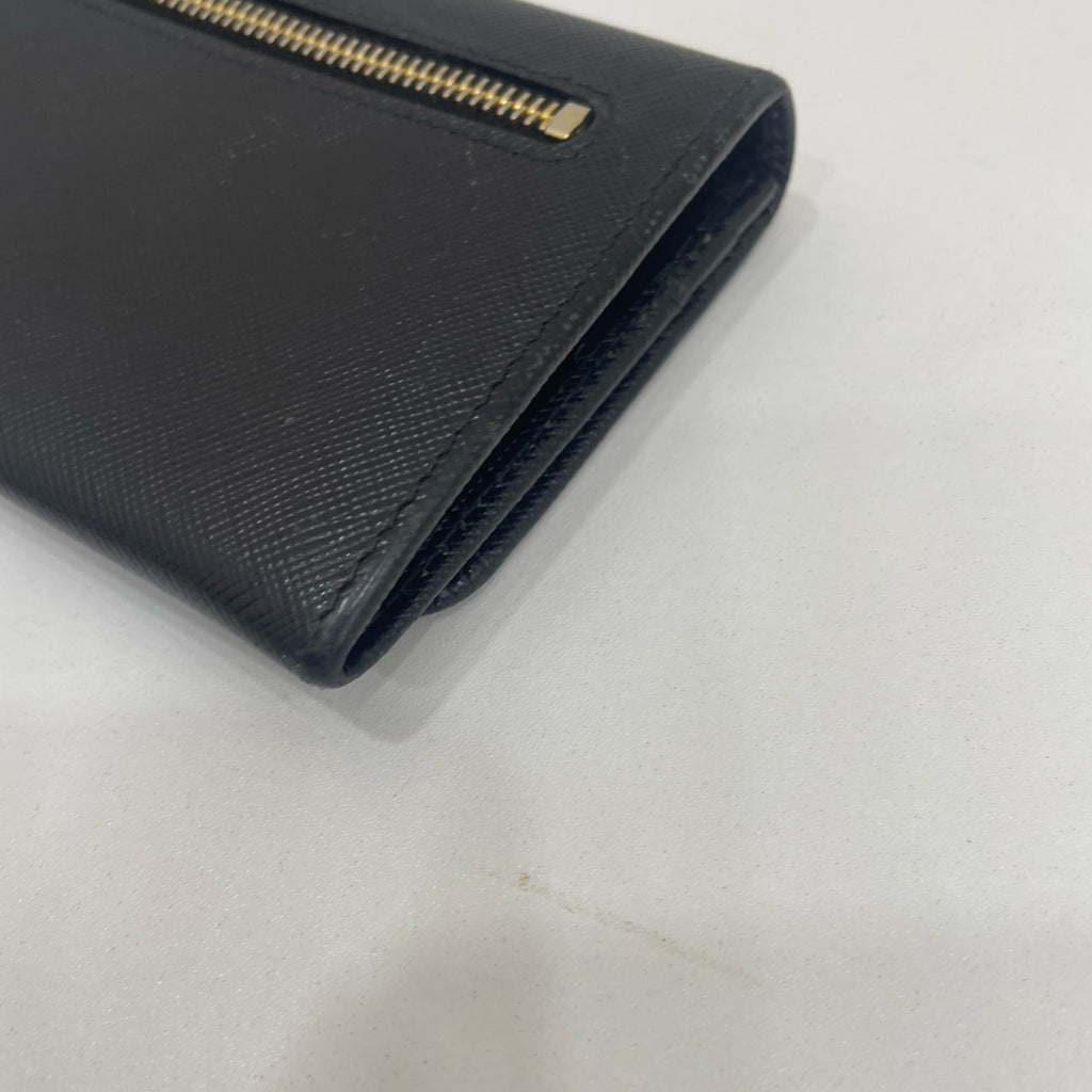 Prada Black
