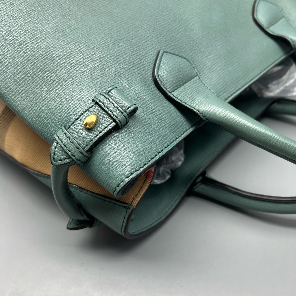 Burberry Green Shoulder Bag