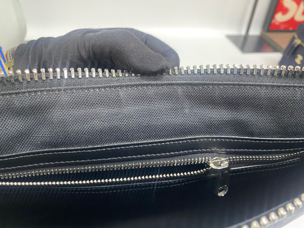 Gucci Canvas Black Clutch