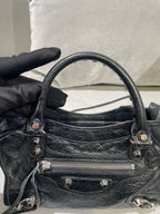 Balenciaga Black Crossbody 300295-DB5XN-1060