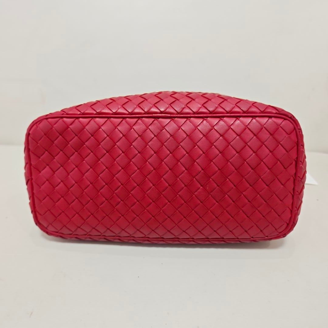 Bottega Veneta Red Shoulder Bag