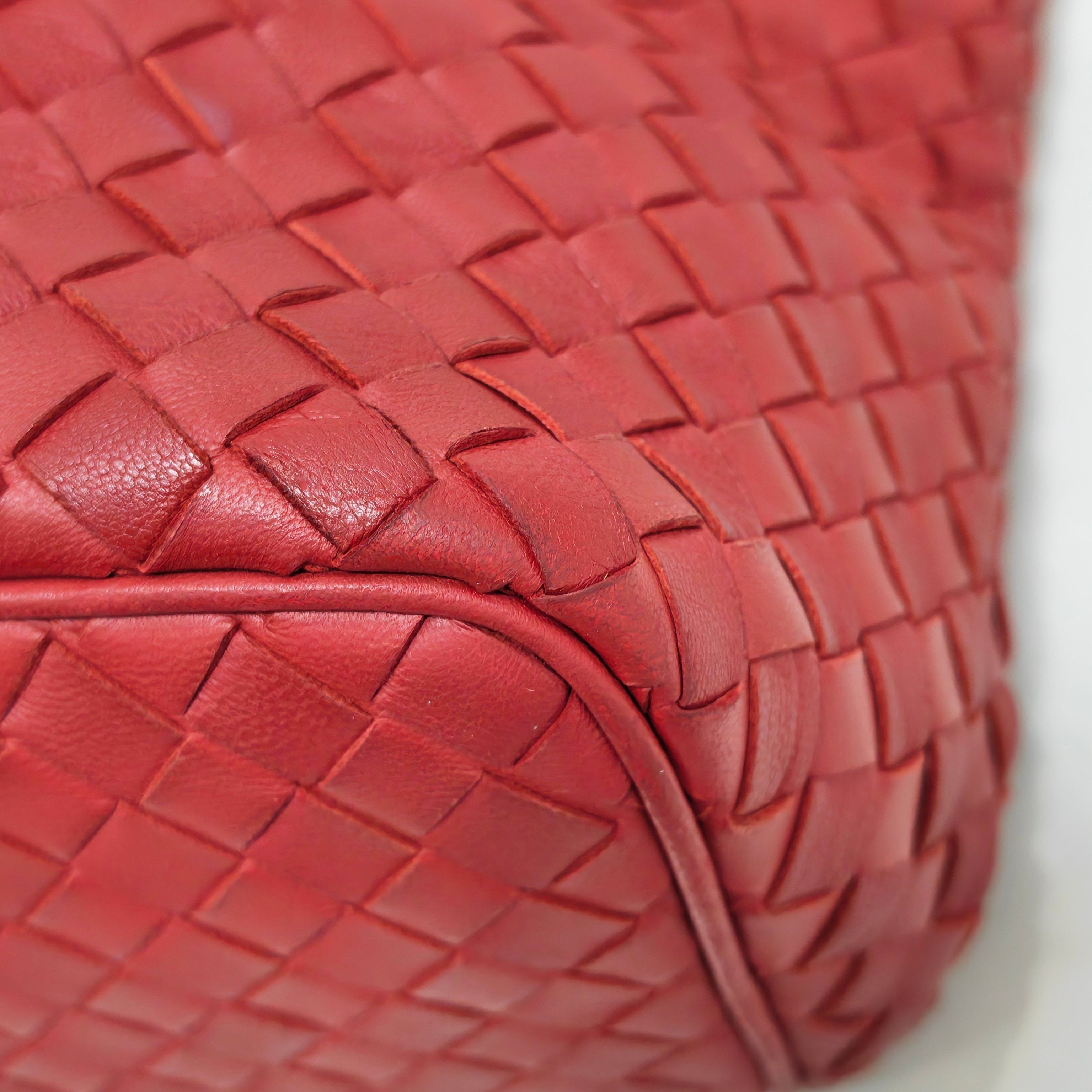 Bottega Veneta Red Shoulder Bag
