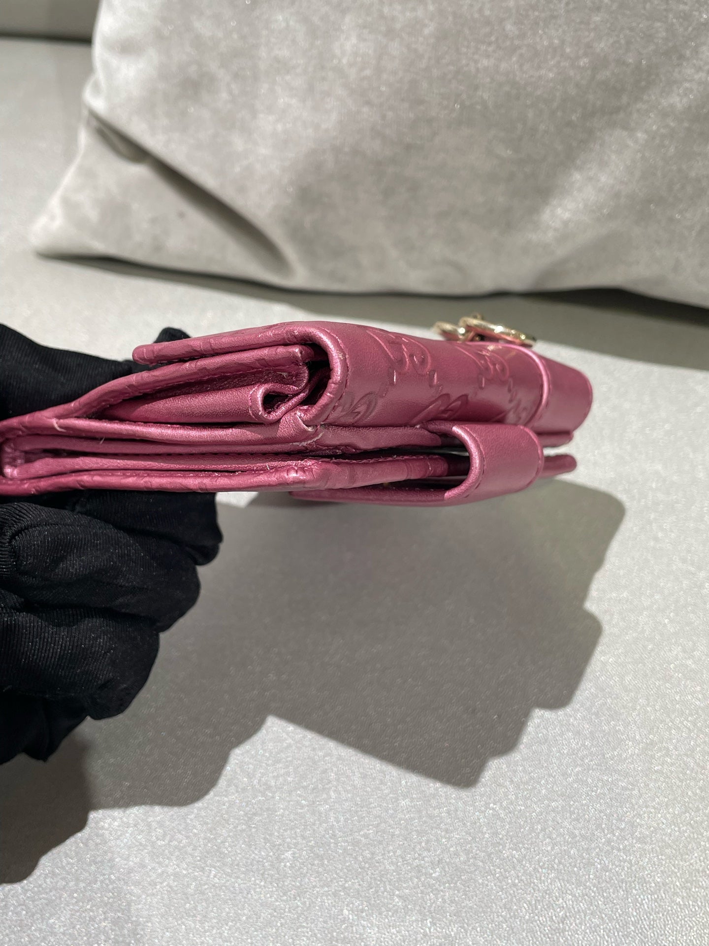 Gucci Pink 212105-AA61G-2019