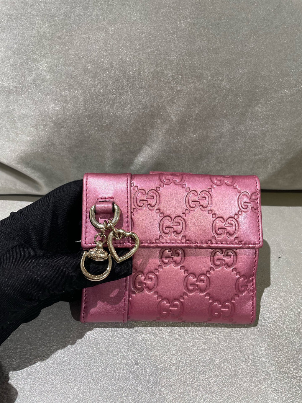 Gucci Pink 212105-AA61G-2019