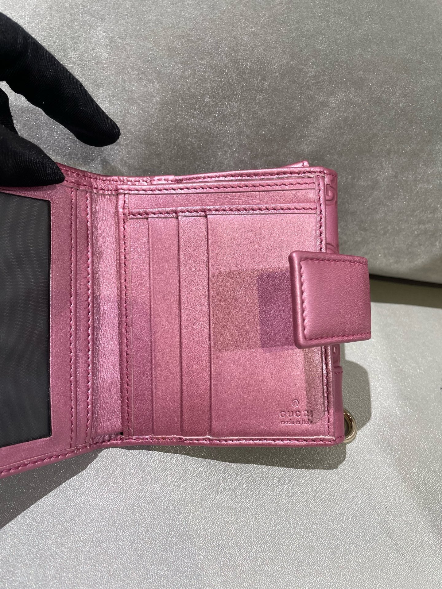Gucci Pink 212105-AA61G-2019