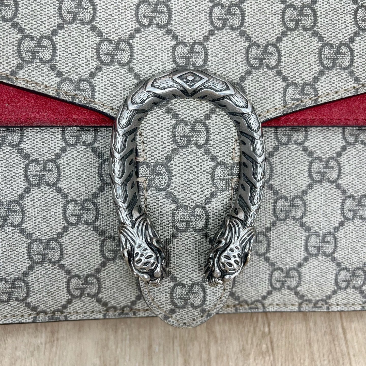 Gucci GUCCI Red