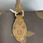 Louis Vuitton Tote