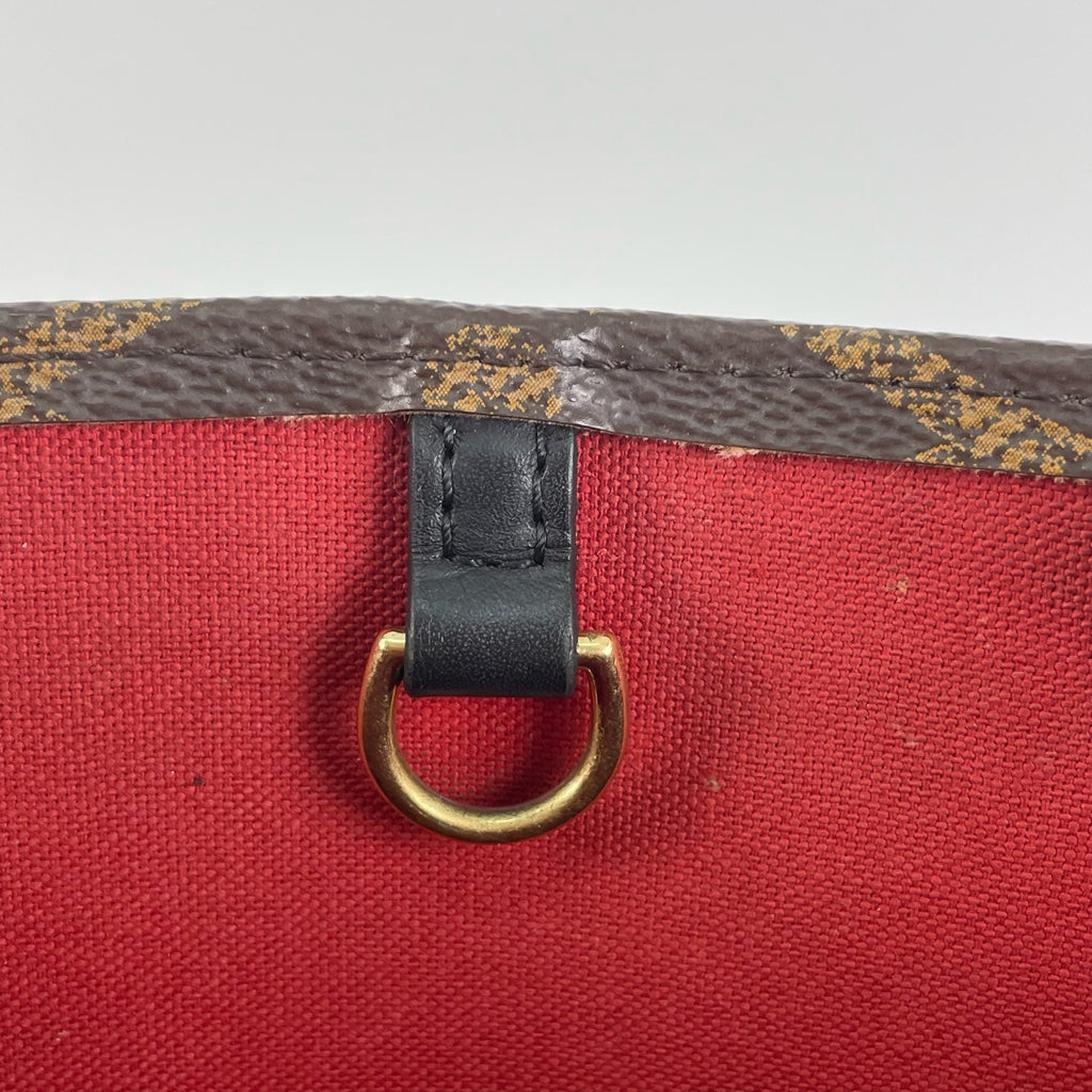 Louis Vuitton Tote