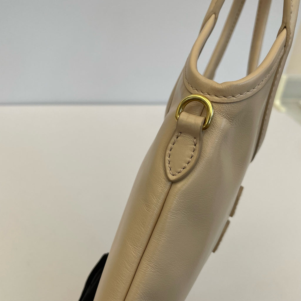Miu Miu IVY Leather Handbag Leather 5BA281_2IEO_F0236_V_OLI