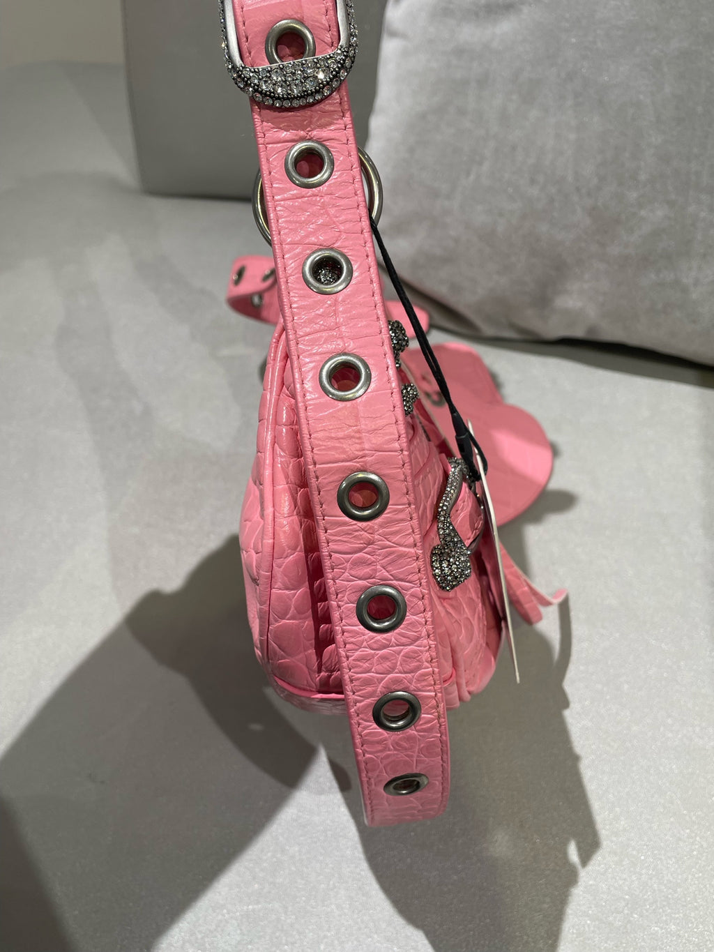 Balenciaga LE Pink 671309210B35809