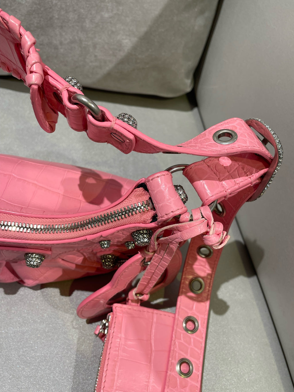 Balenciaga LE Pink 671309210B35809