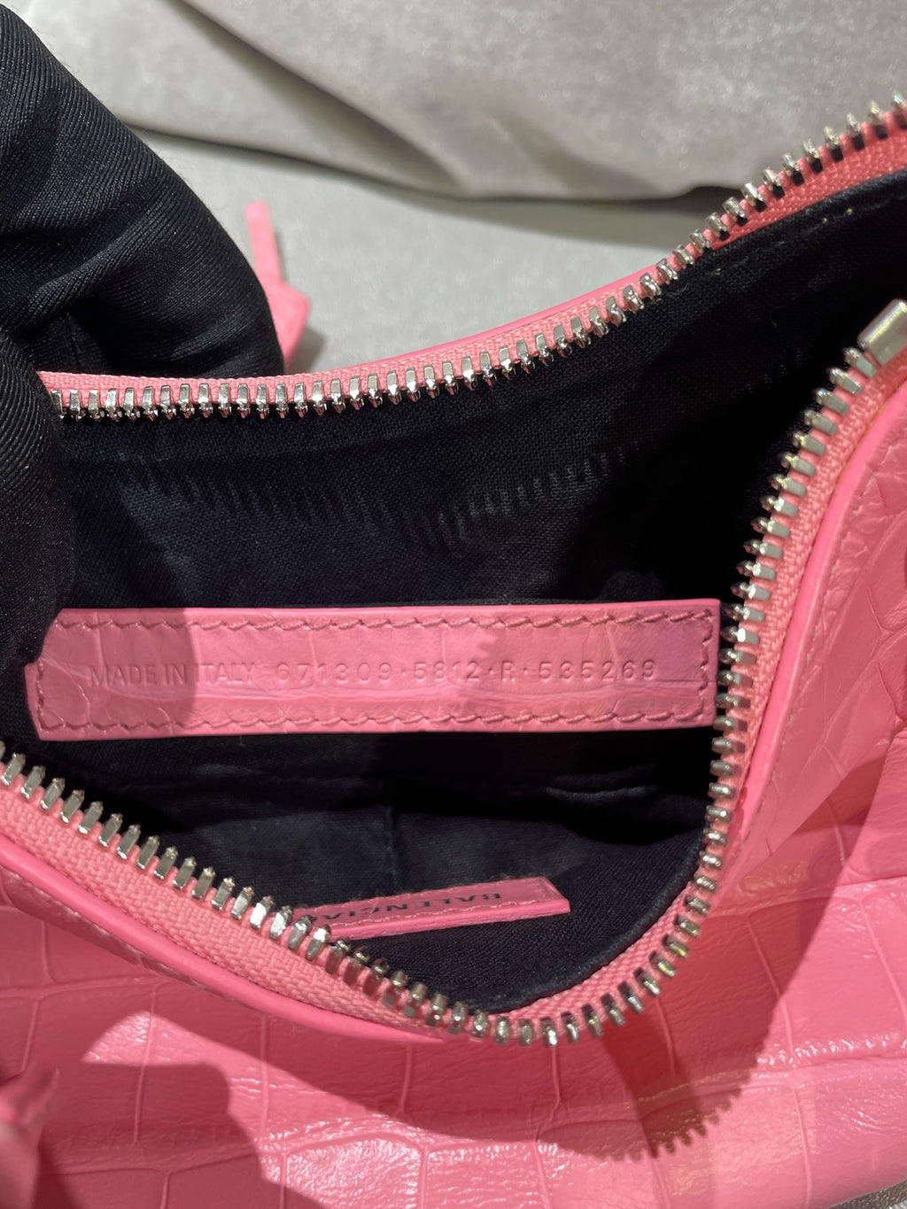 Balenciaga LE Pink 671309210B35809