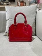 Louis Vuitton Red Crossbody M91606