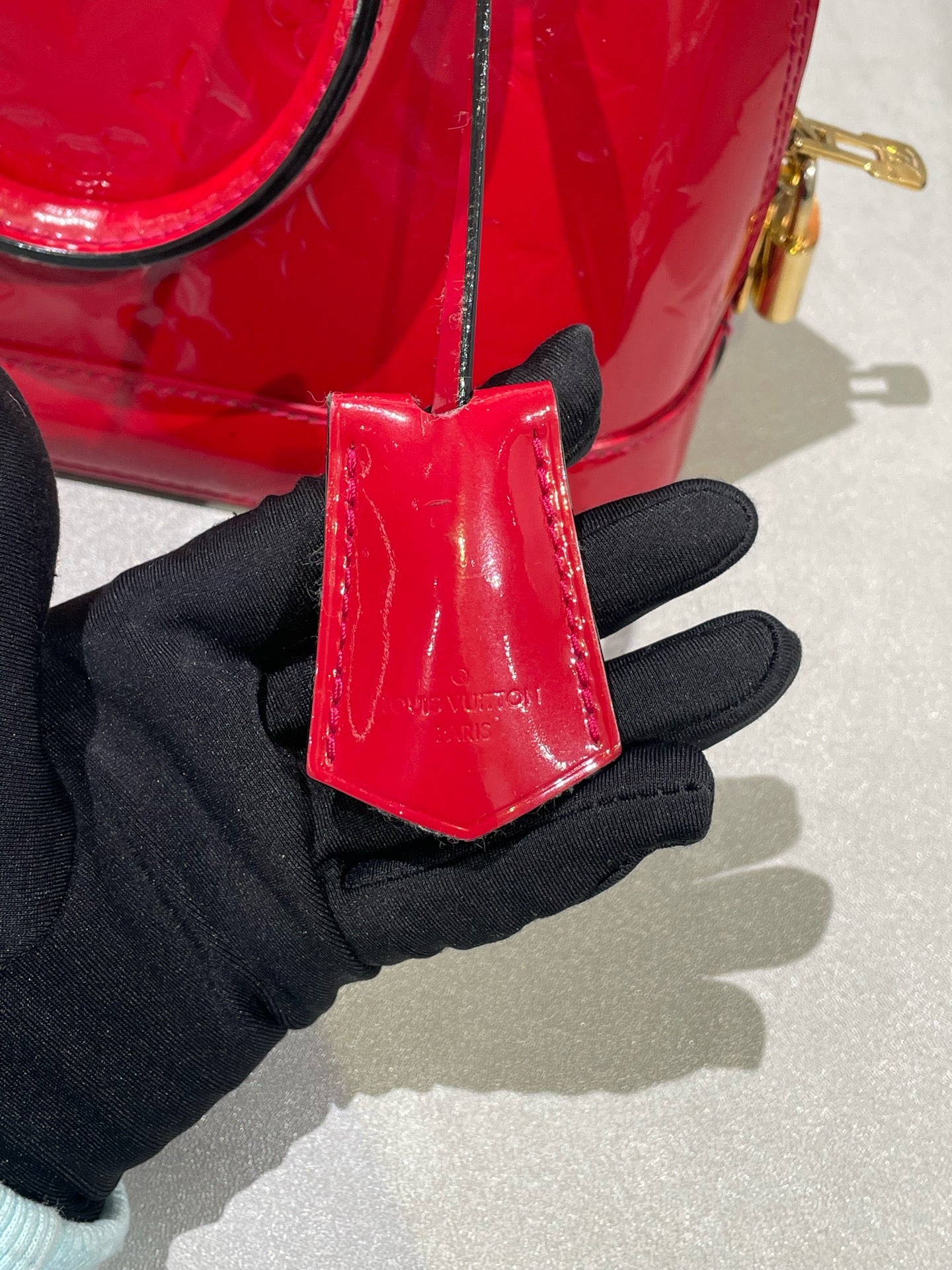 Louis Vuitton Red Crossbody M91606