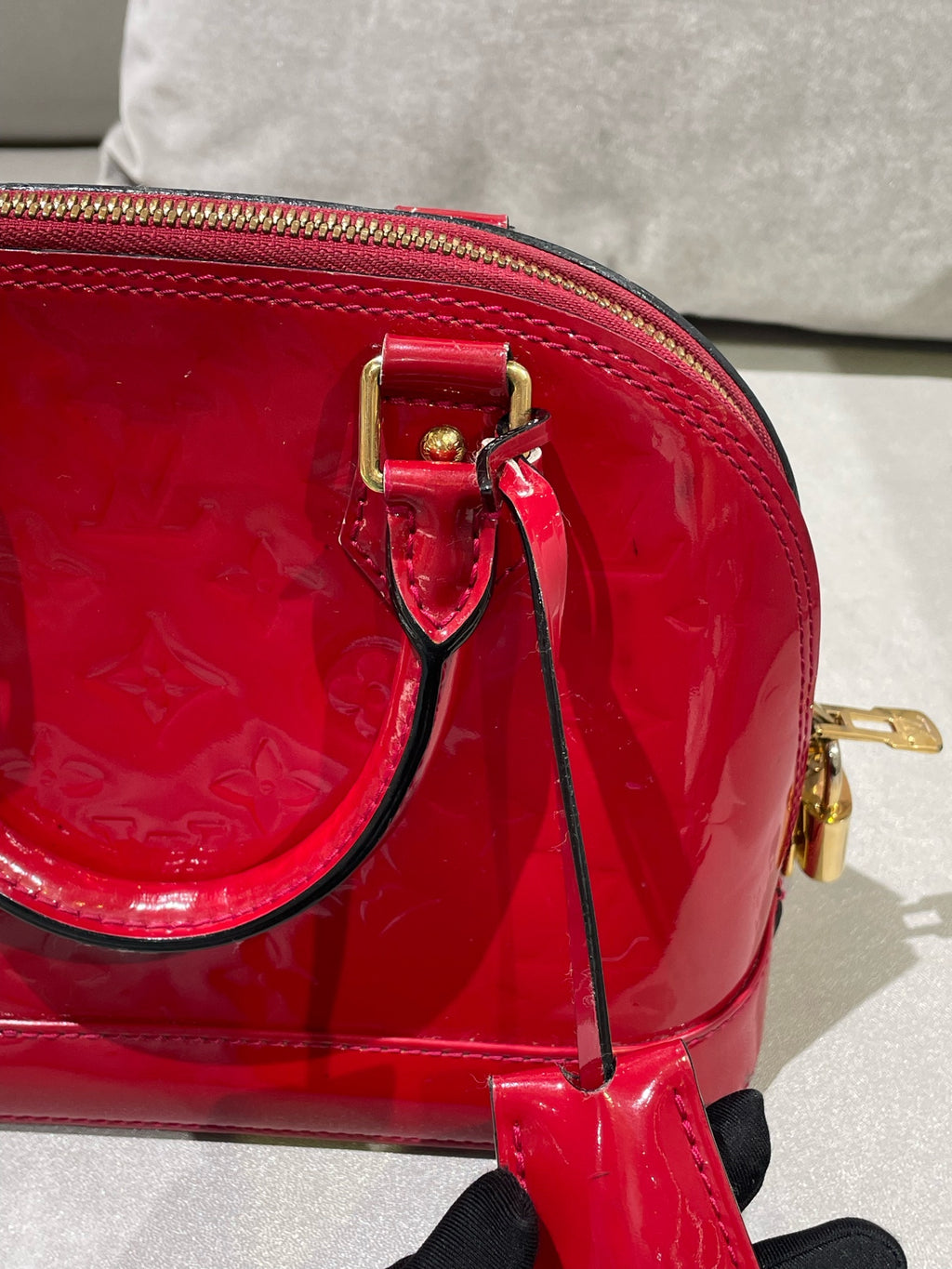 Louis Vuitton Red Crossbody M91606