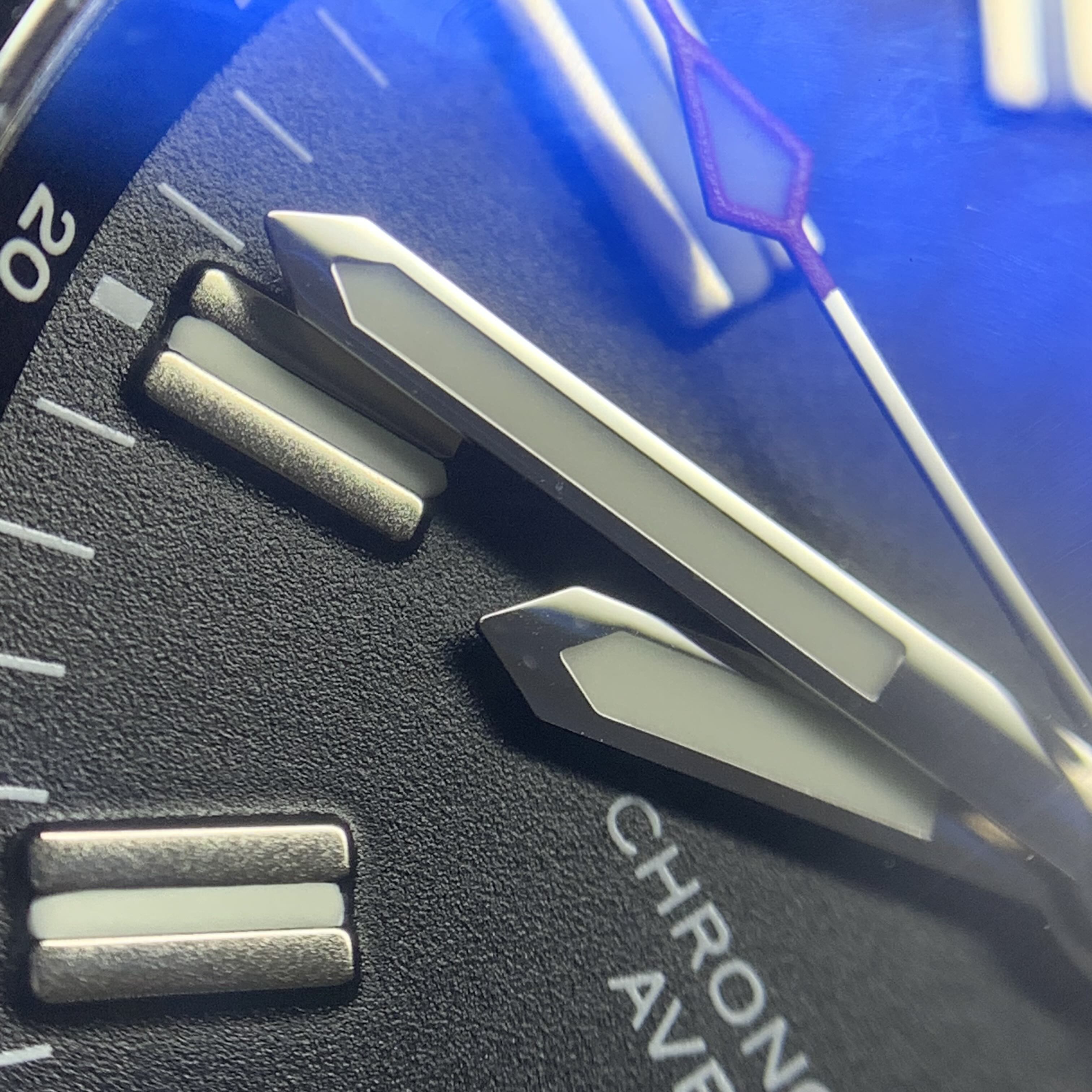 Breitling Avenger 43 millimeters A17318101B1X1