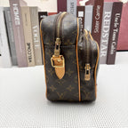 Louis Vuitton Messenger Bag