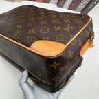 Louis Vuitton Messenger Bag