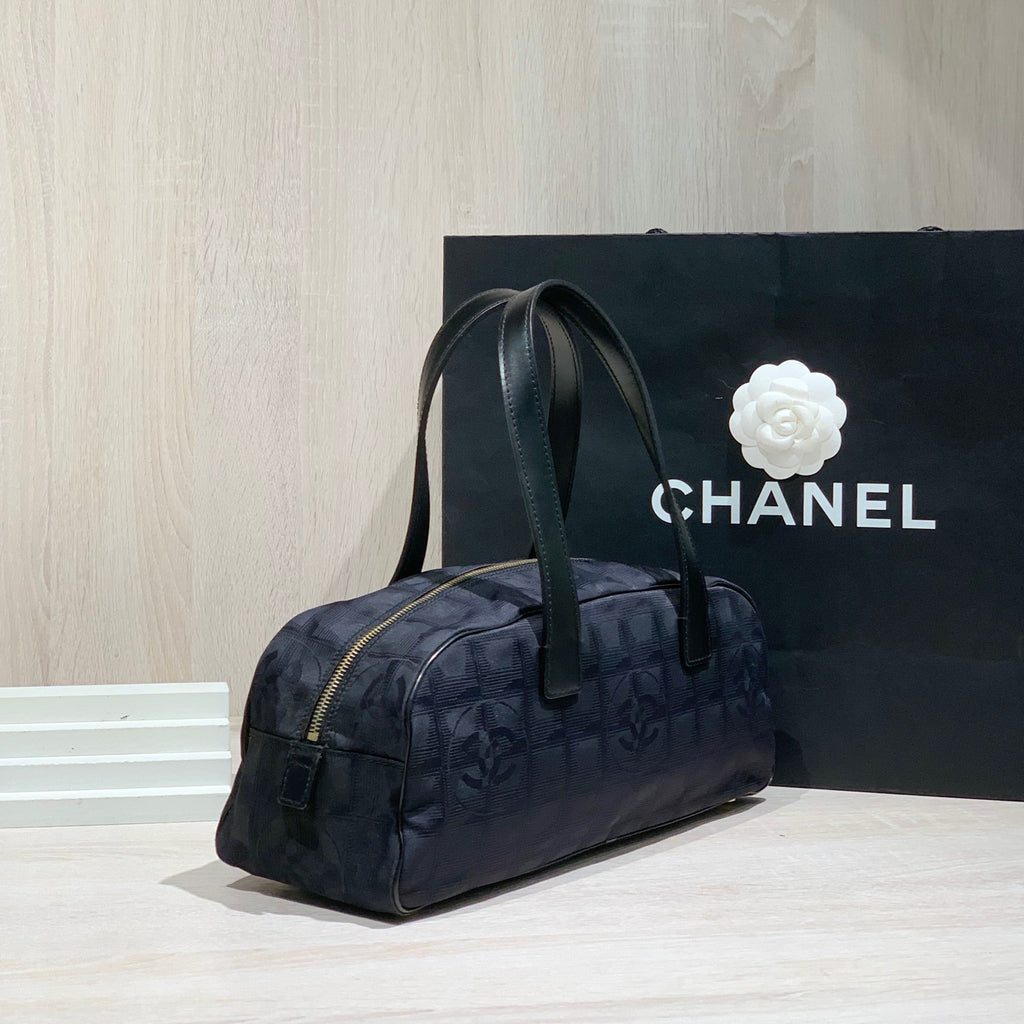 Chanel Black