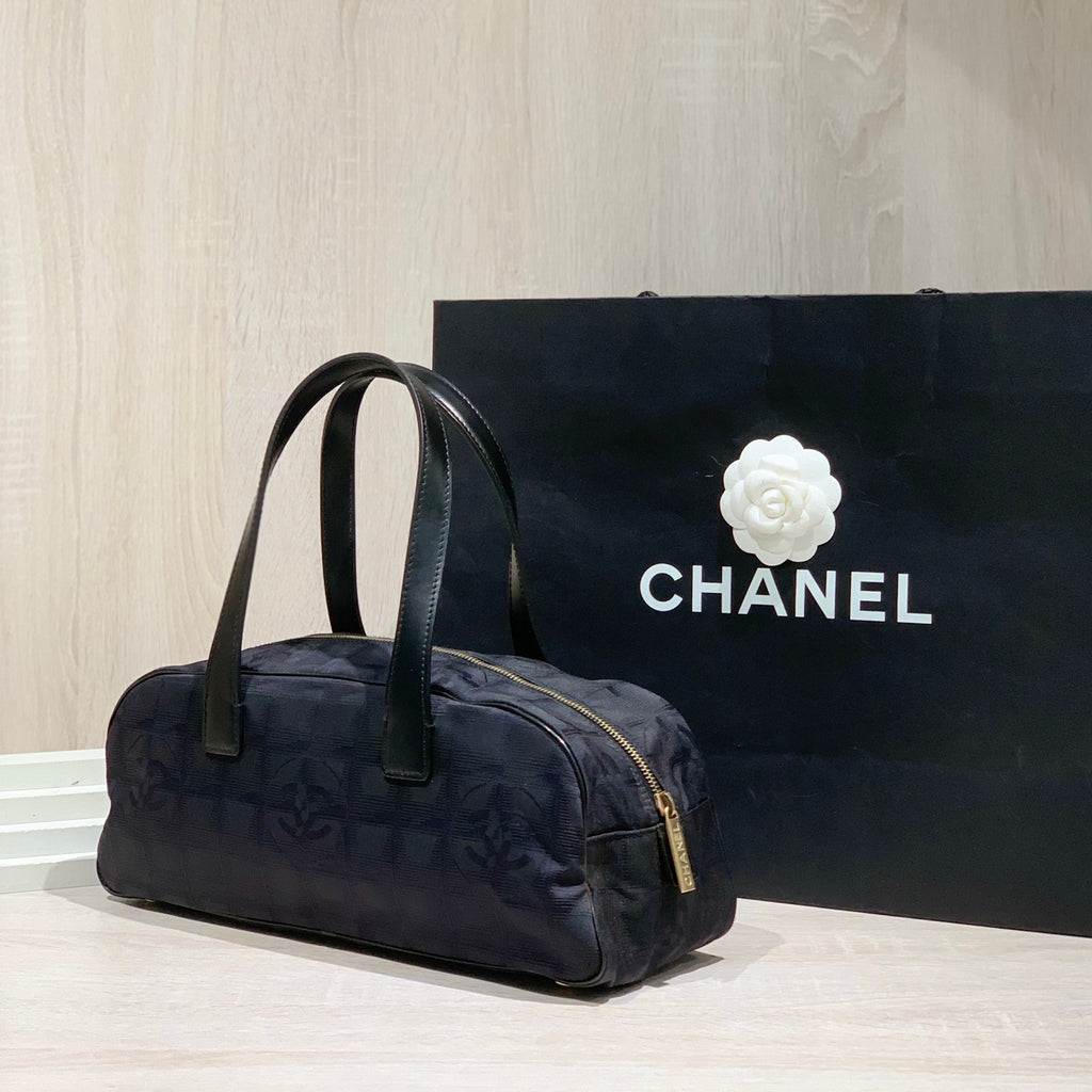 Chanel Black